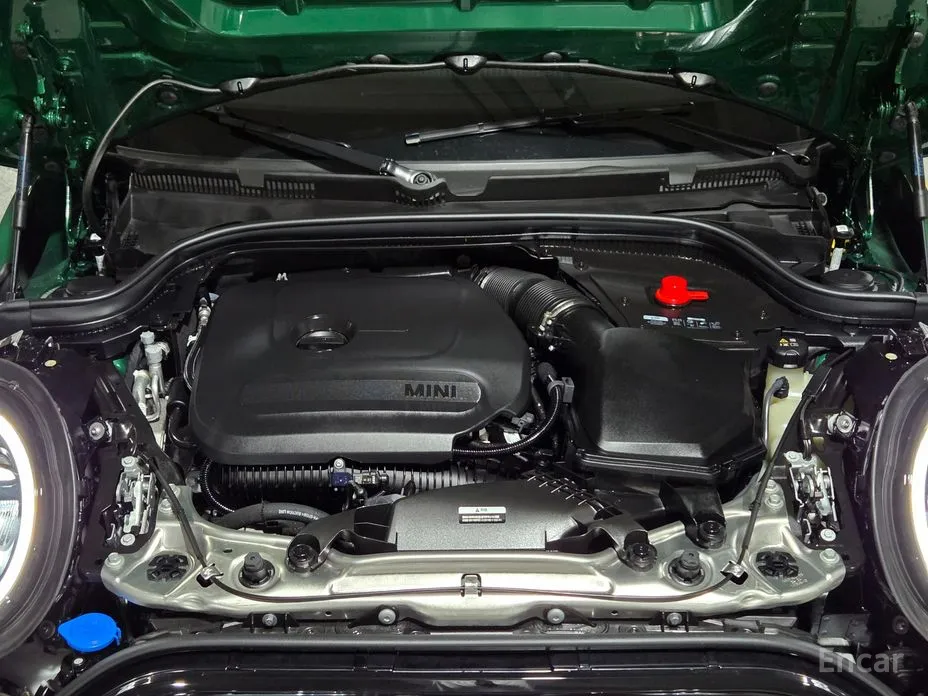 Фото 8 - Mini Cooper