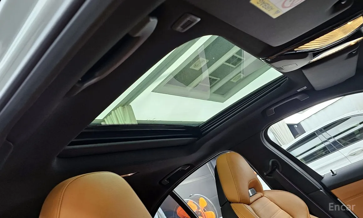 Фото 17 - BMW 3 Series