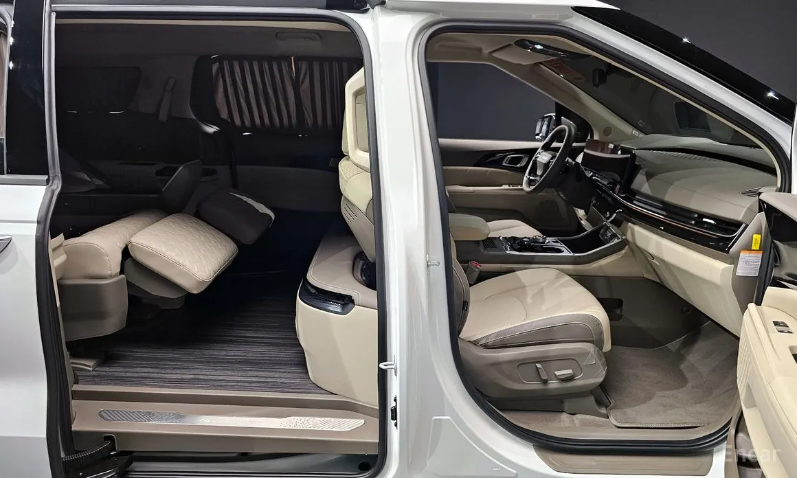 Фото 10 - Kia Carnival