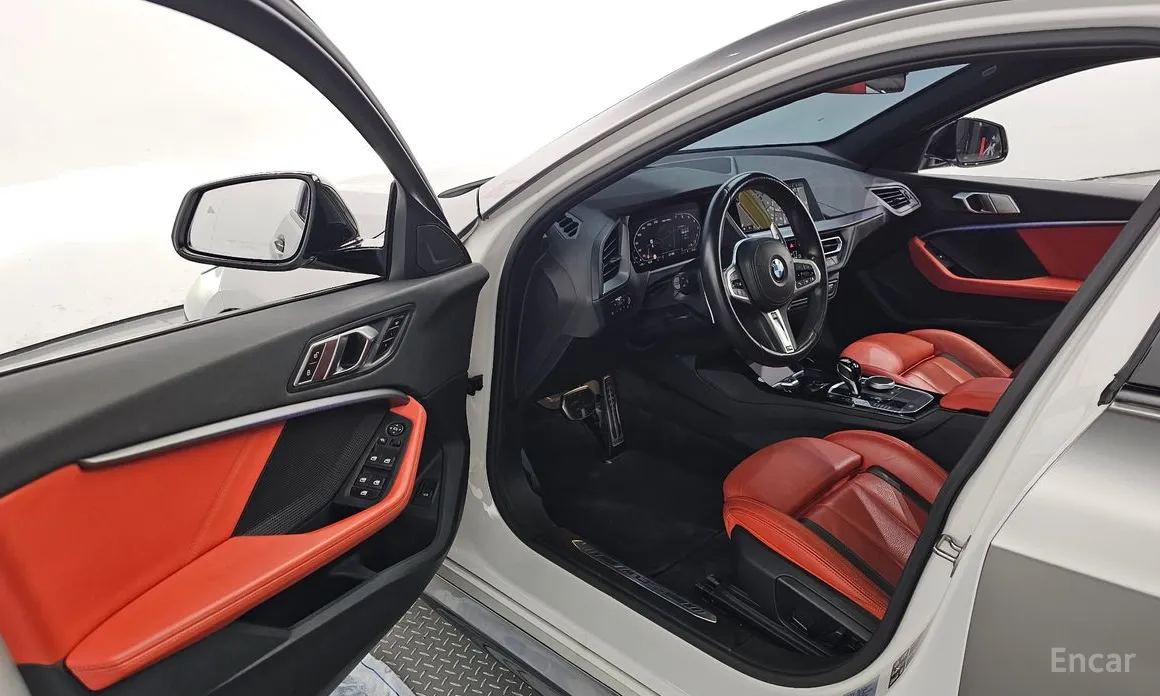 Фото 10 - BMW 1 Series