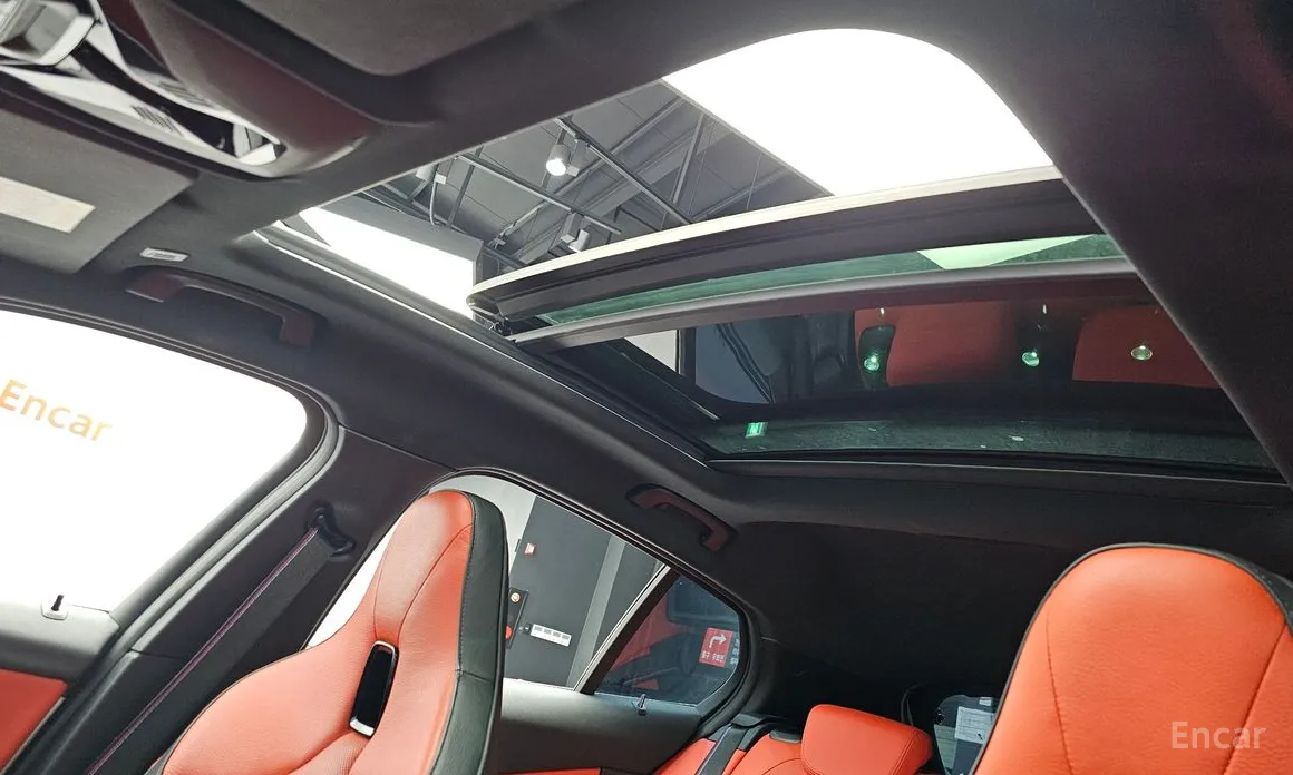 Фото 19 - BMW 1 Series