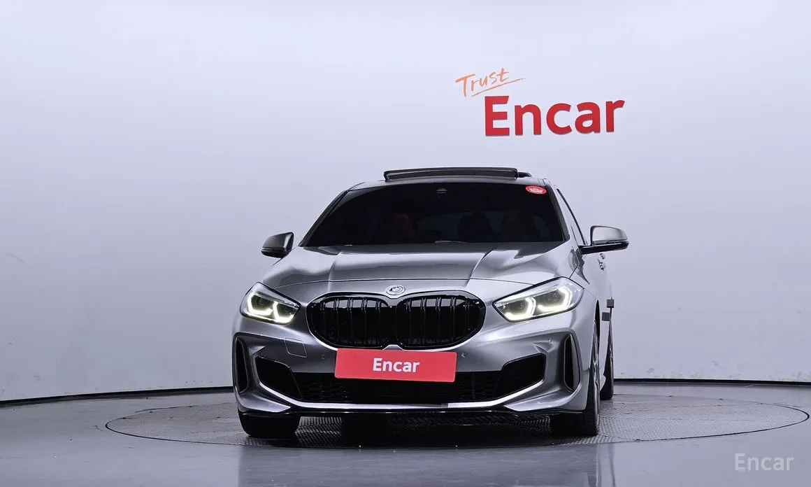 Фото 3 - BMW 1 Series