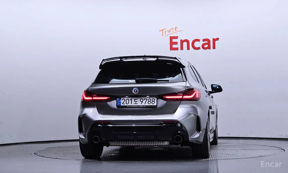 Фото 4 - BMW 1 Series