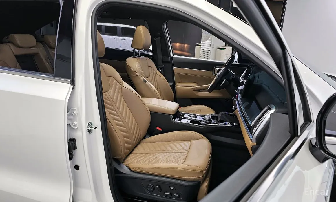 Фото 12 - Kia Sorento