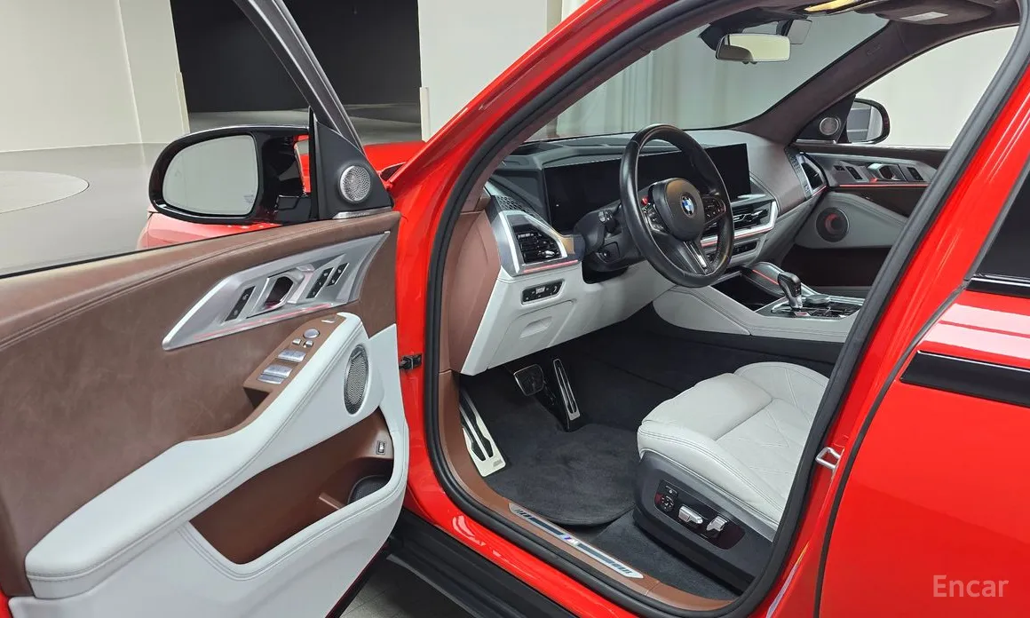 Фото 10 - BMW XM