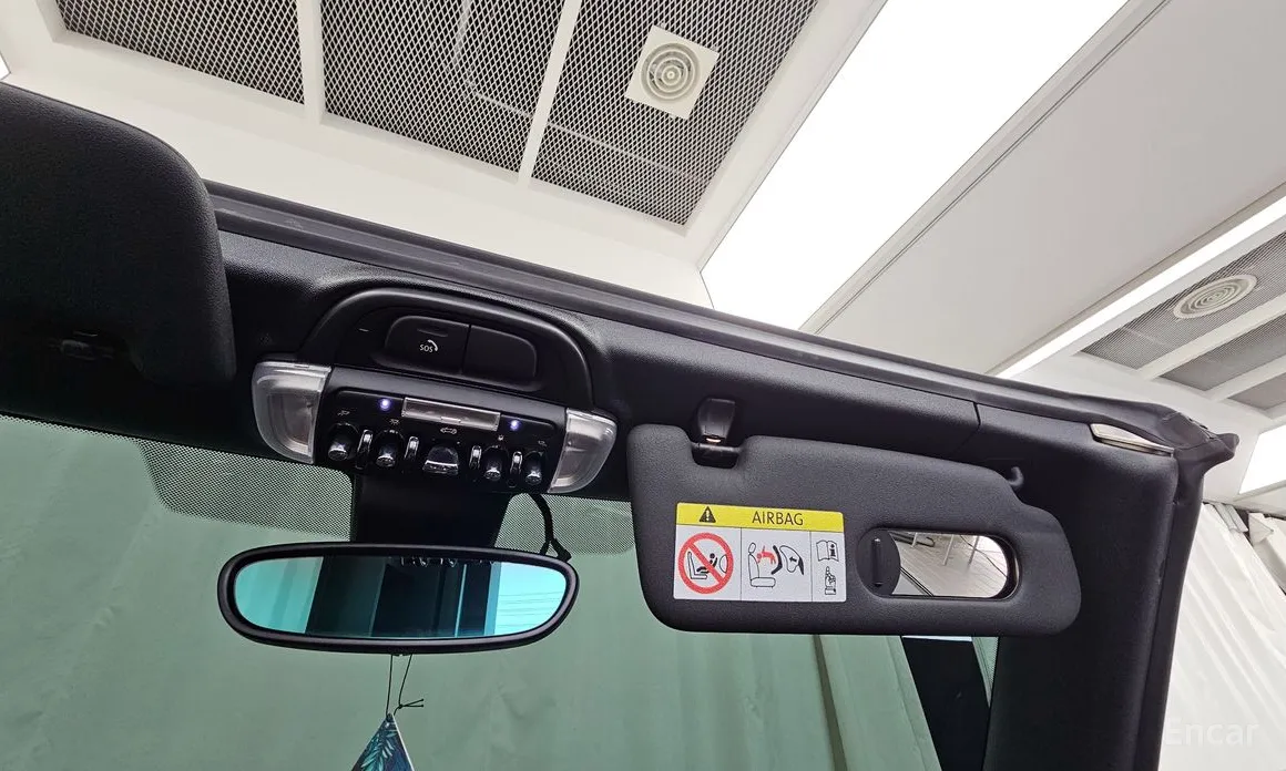 Фото 18 - Mini Cooper Convertible