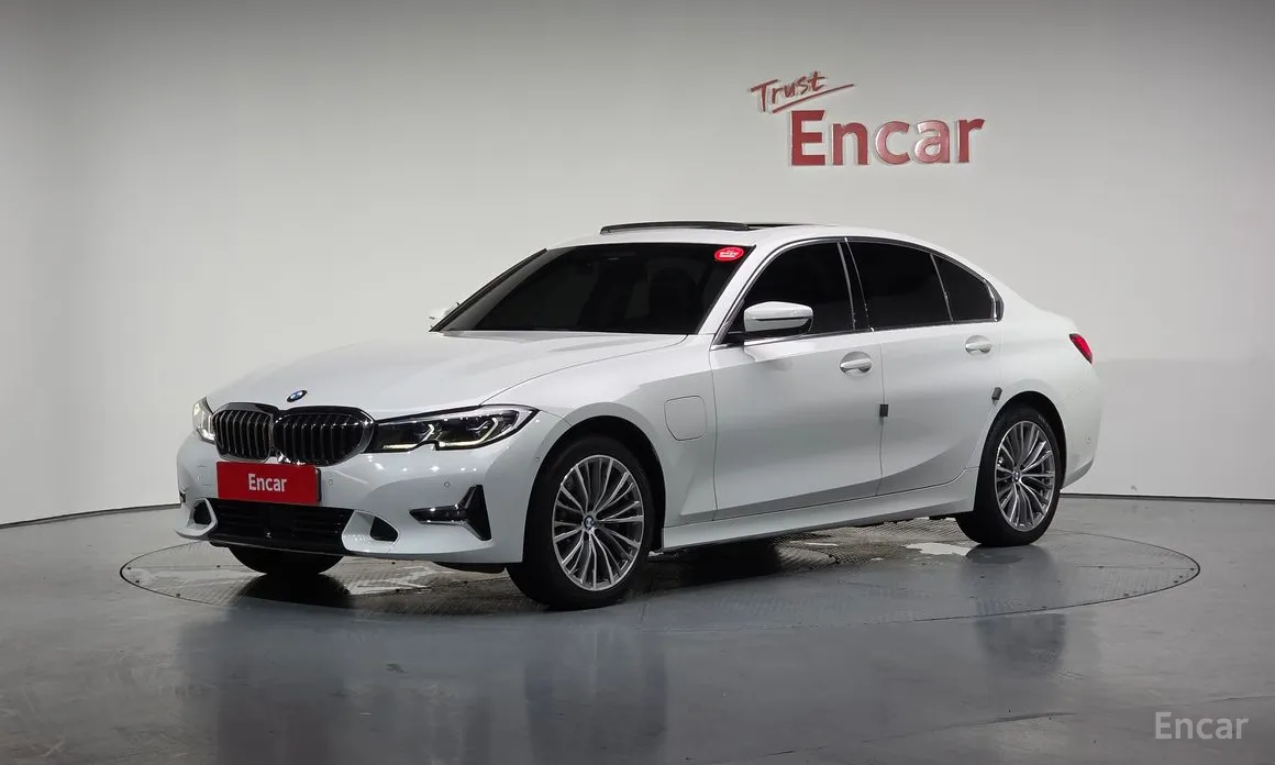 Фото 1 - BMW 3 Series