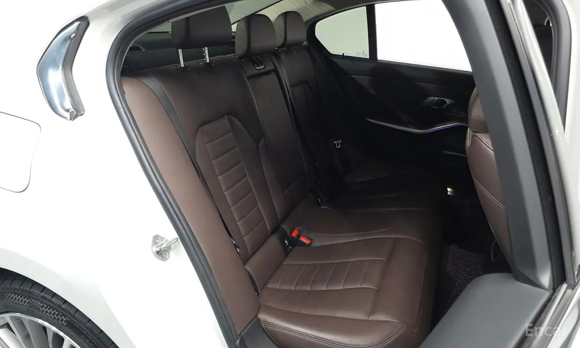 Фото 12 - BMW 3 Series