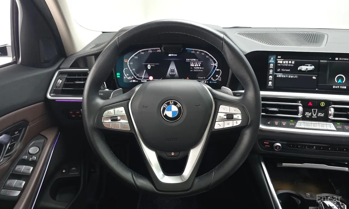 Фото 13 - BMW 3 Series