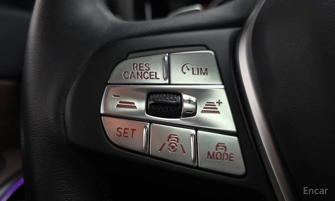 Фото 18 - BMW 3 Series