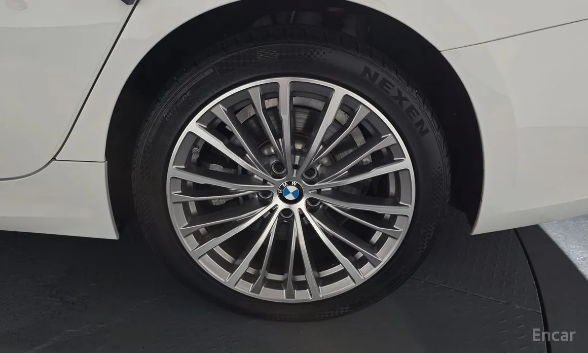 Фото 5 - BMW 3 Series