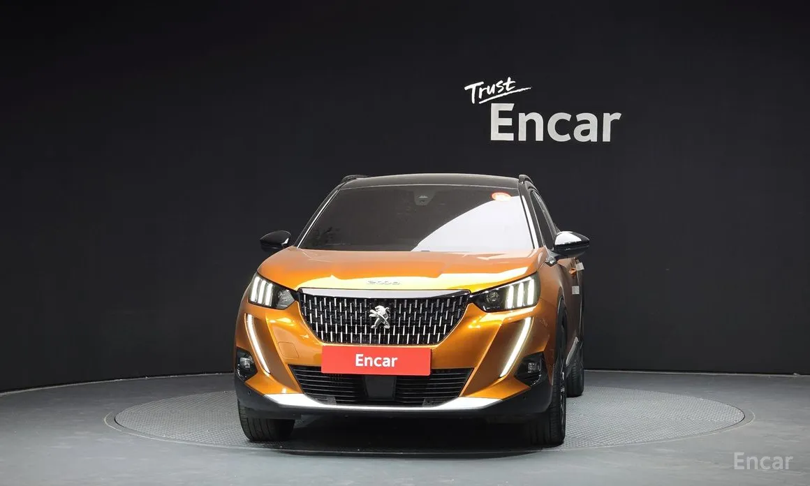 Фото 3 - Peugeot 2008