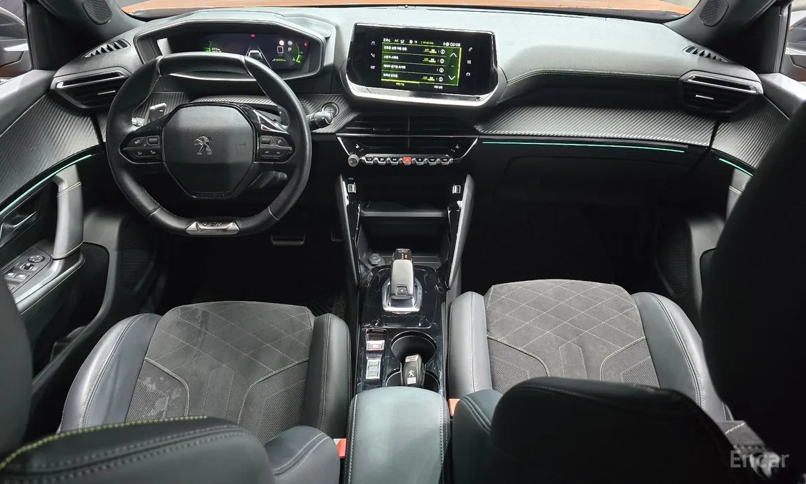 Фото 7 - Peugeot 2008