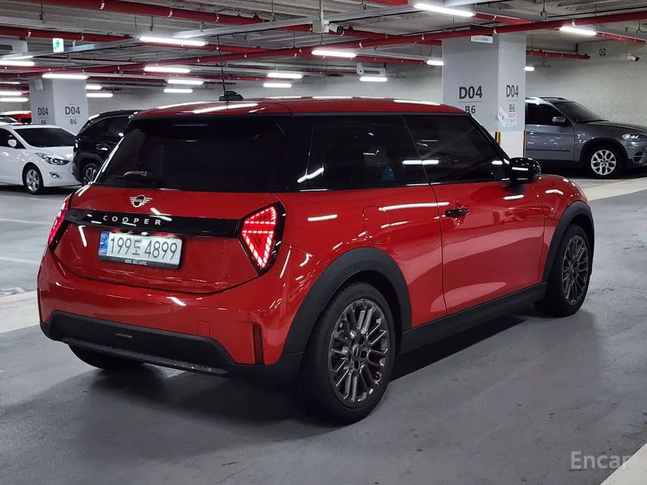 Фото 2 - Mini Cooper