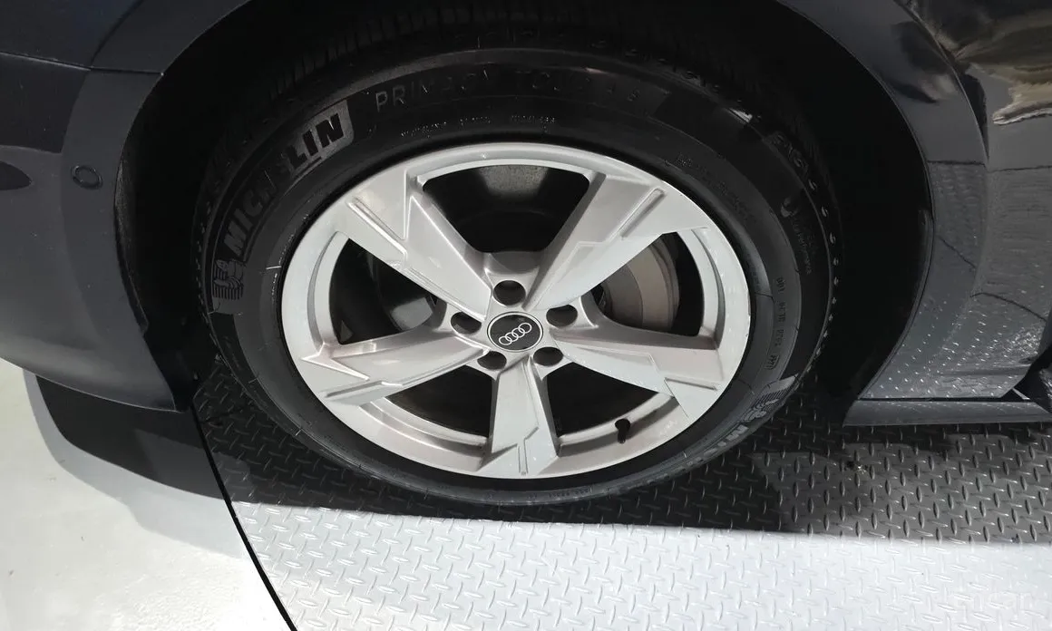 Фото 5 - Audi A6