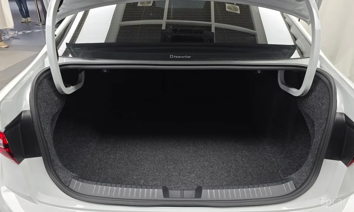 Фото 20 - Volkswagen Jetta