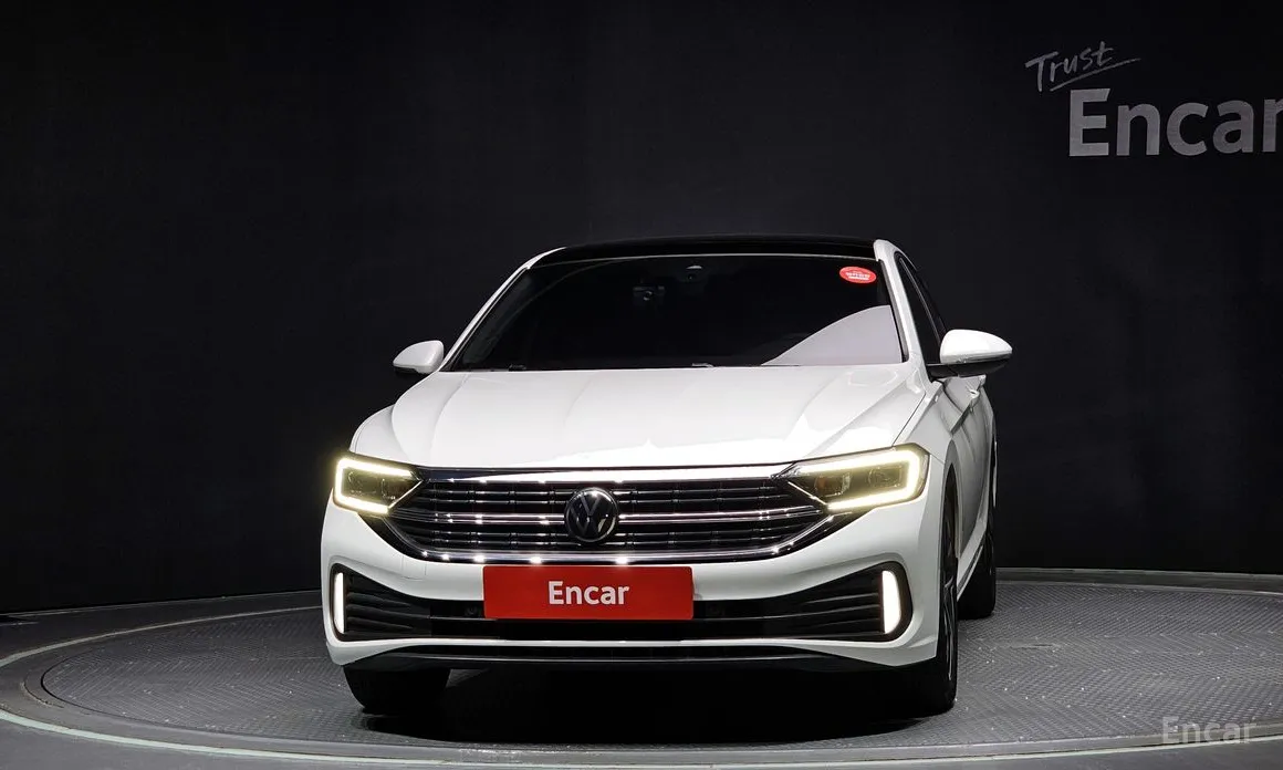 Фото 3 - Volkswagen Jetta