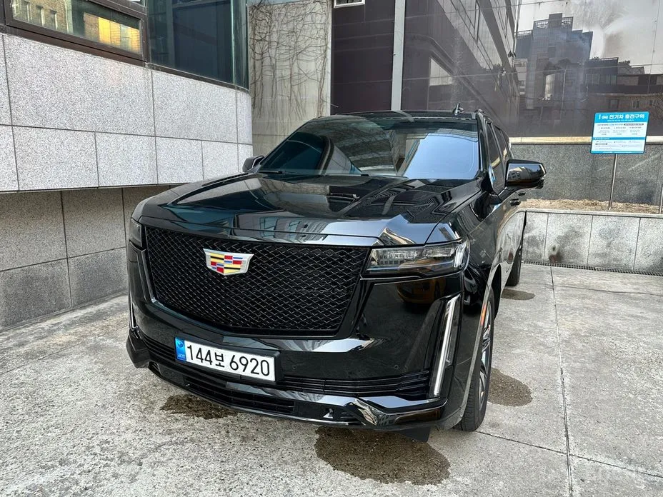 Фото 3 - Cadillac Escalade