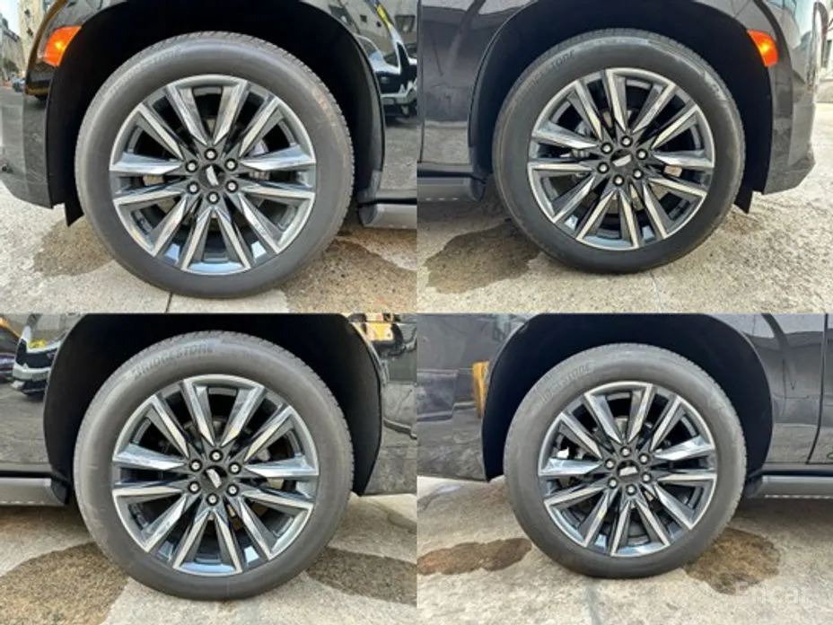 Фото 5 - Cadillac Escalade