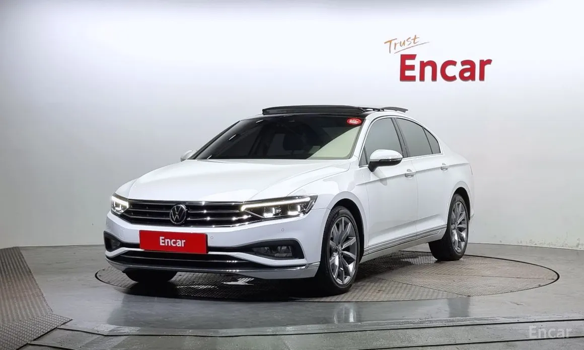 Фото 1 - Volkswagen Passat