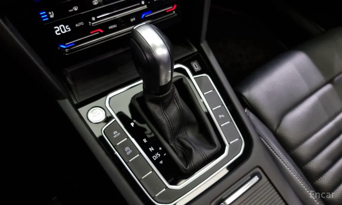 Фото 9 - Volkswagen Passat