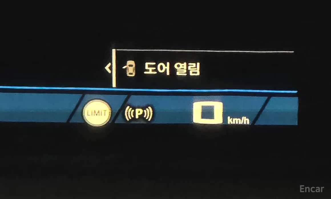 Фото 17 - BMW X6 M