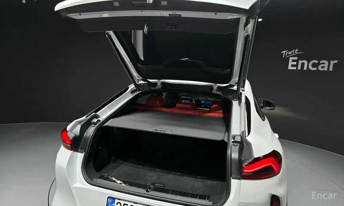 Фото 20 - BMW X6 M