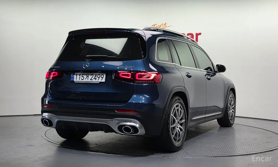 Фото 2 - Mercedes-Benz GLB-Class