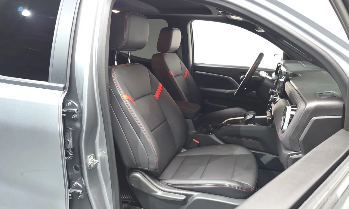 Фото 10 - Chevrolet Colorado