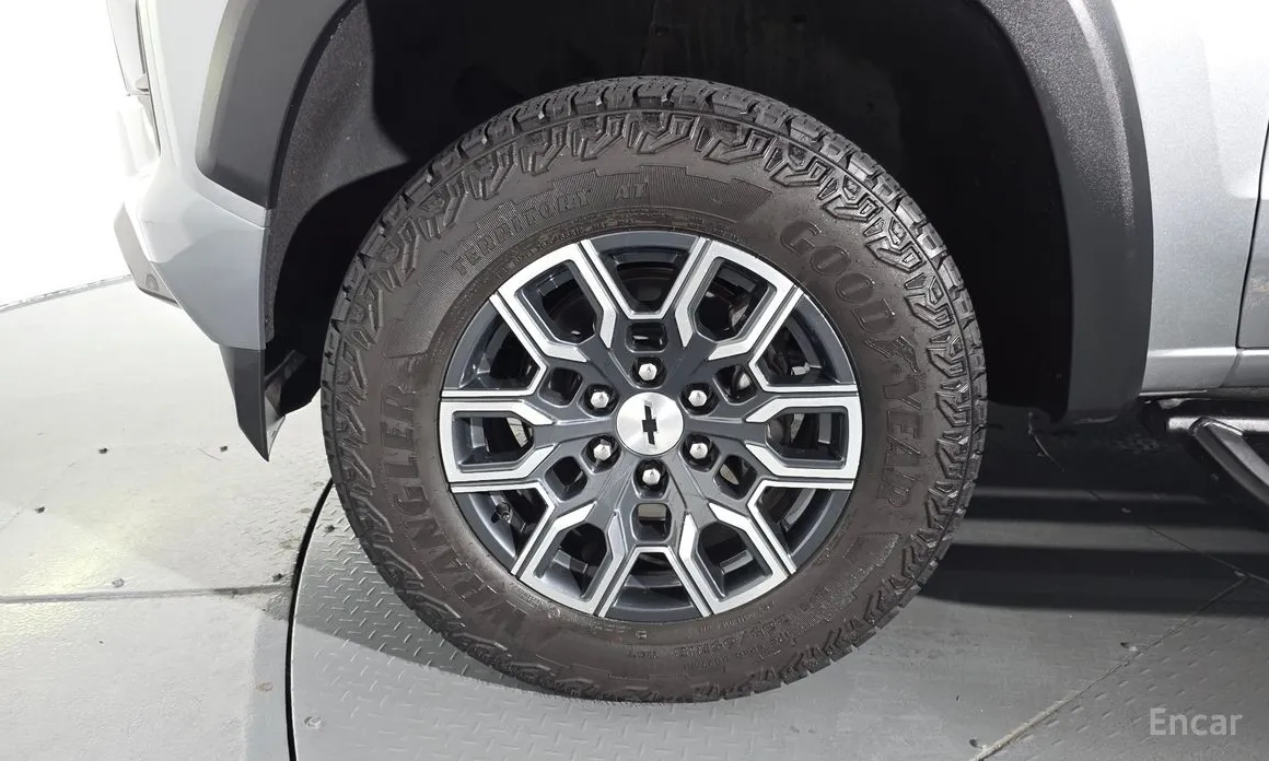 Фото 5 - Chevrolet Colorado