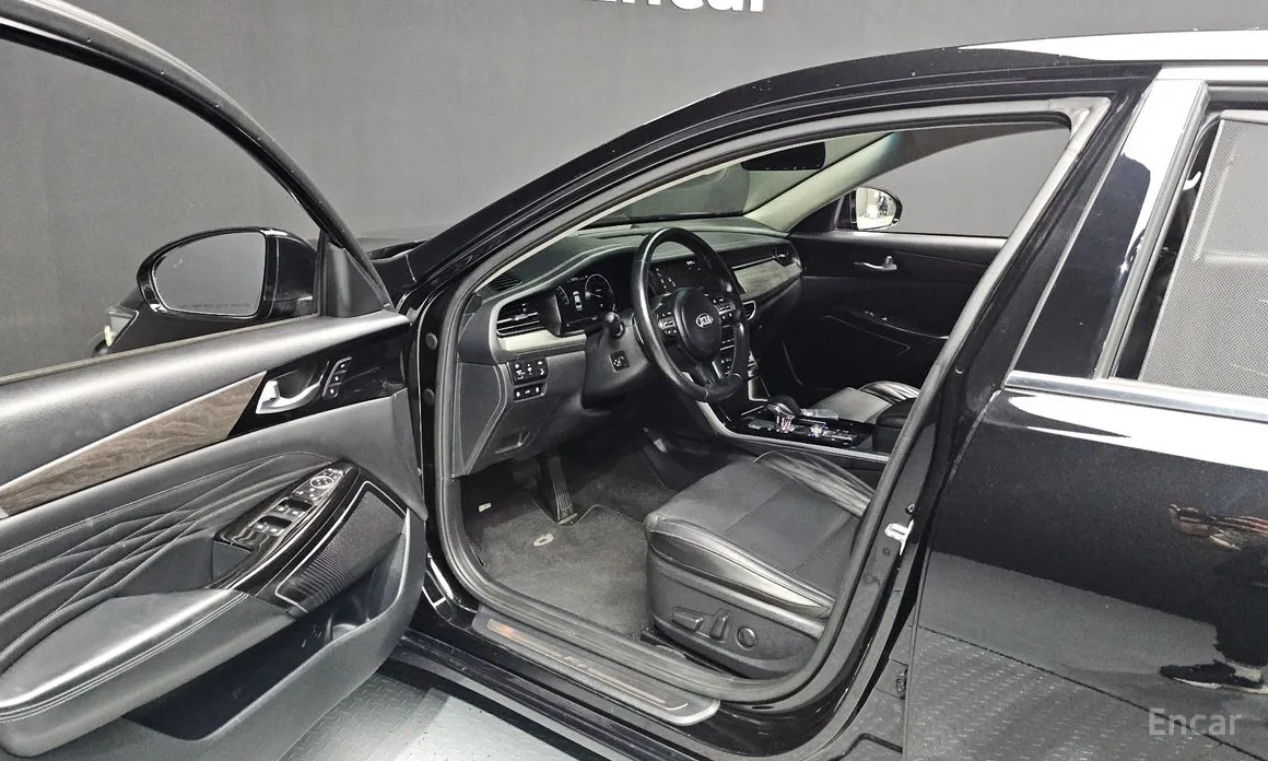 Фото 10 - Kia K7