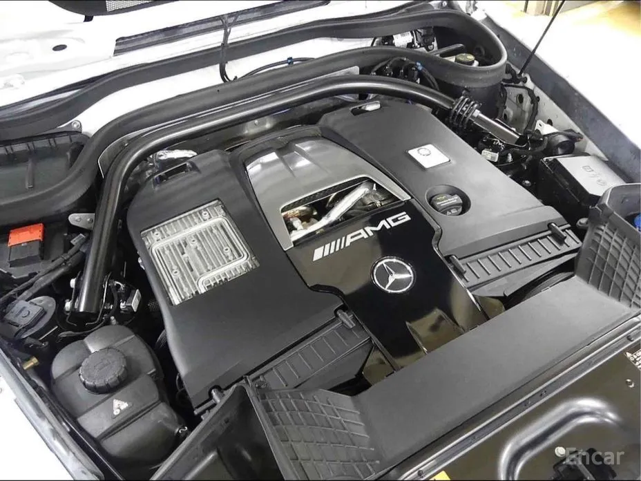 Фото 6 - Mercedes-Benz G-Class