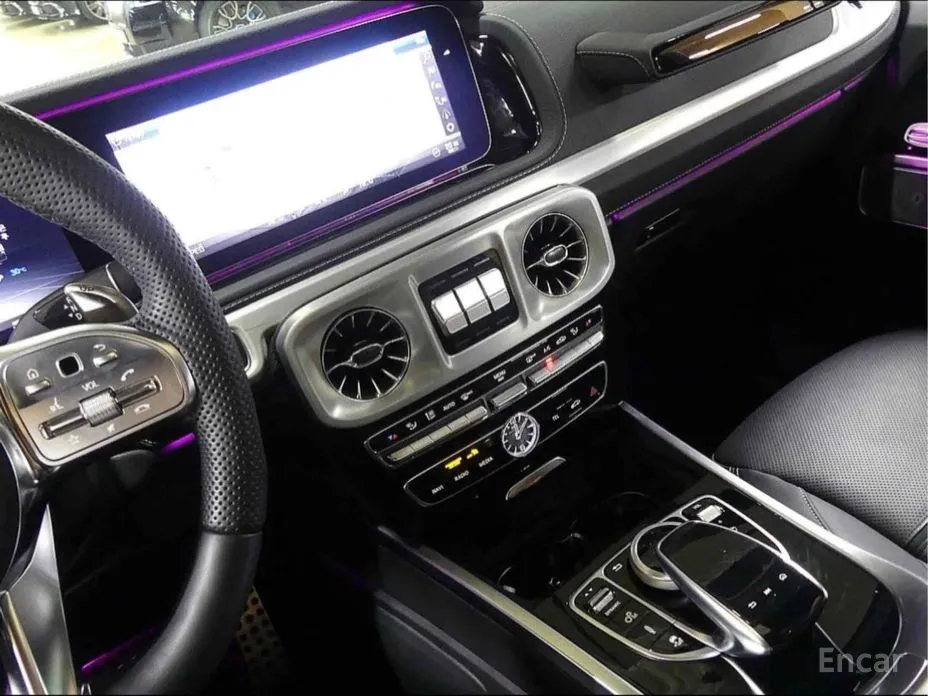 Фото 9 - Mercedes-Benz G-Class