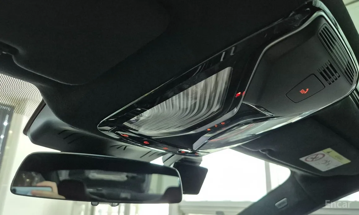 Фото 17 - BMW 8 Series