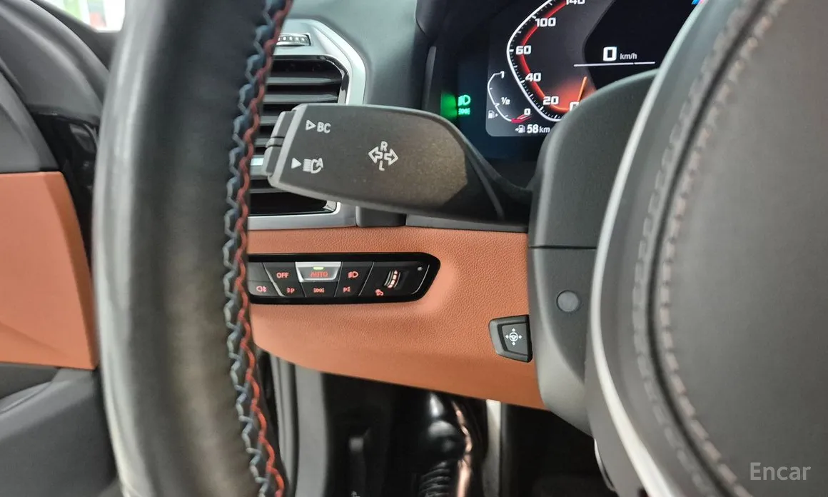 Фото 18 - BMW 8 Series