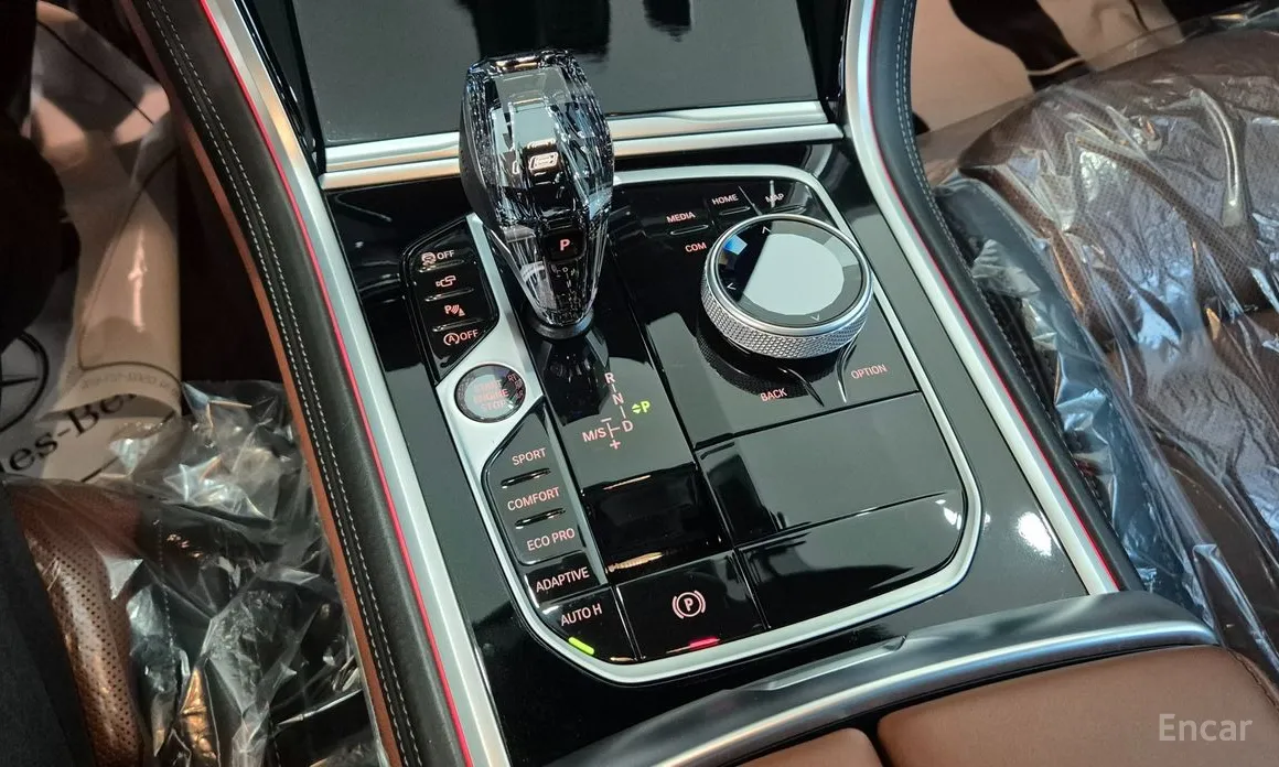 Фото 9 - BMW 8 Series