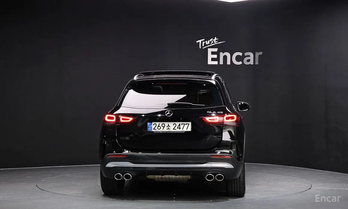 Фото 4 - Mercedes-Benz GLA-Class