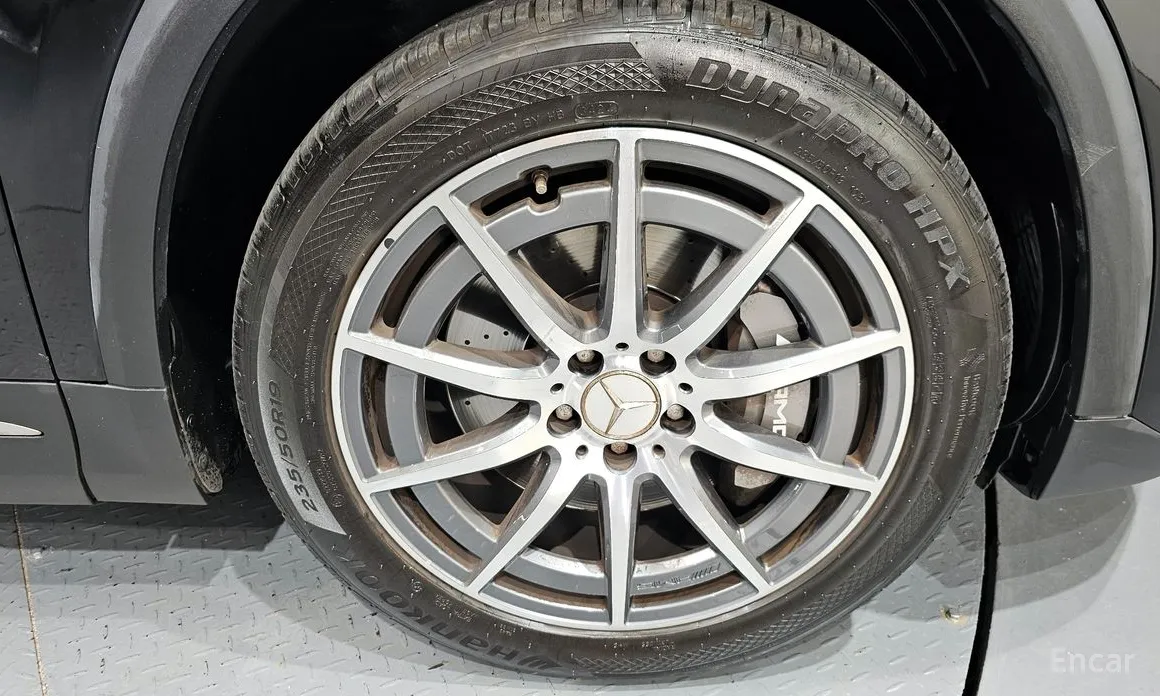 Фото 5 - Mercedes-Benz GLA-Class