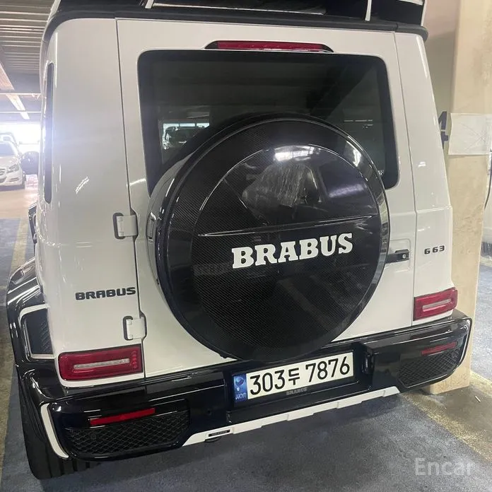 Фото 19 - Mercedes-Benz G-Class