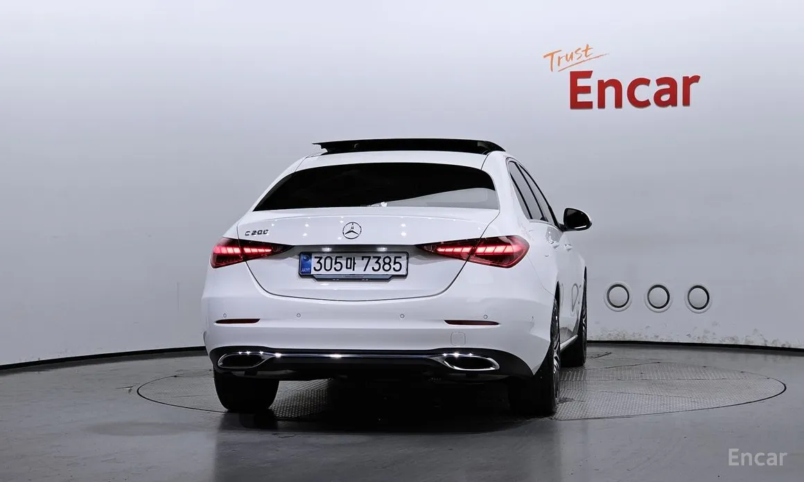 Фото 4 - Mercedes-Benz C-Class