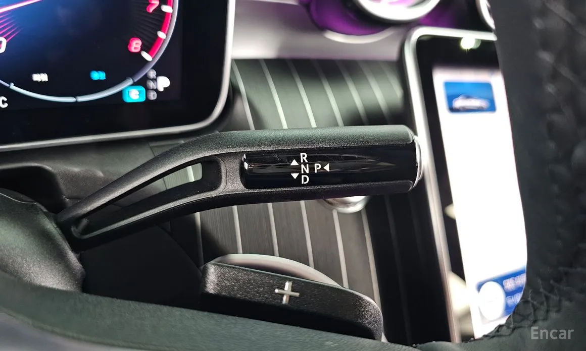 Фото 9 - Mercedes-Benz C-Class