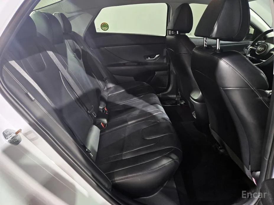 Фото 16 - Hyundai Avante