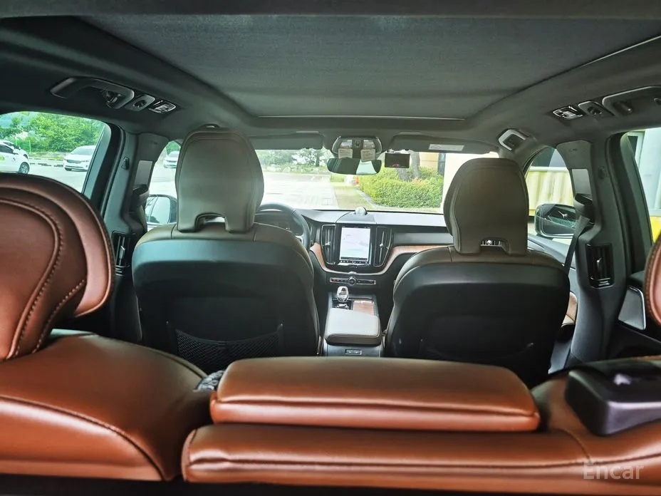 Фото 13 - Volvo XC60