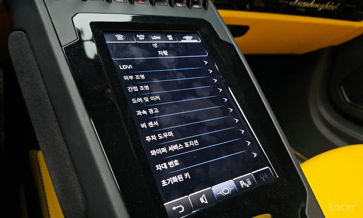 Фото 15 - Lamborghini Huracan