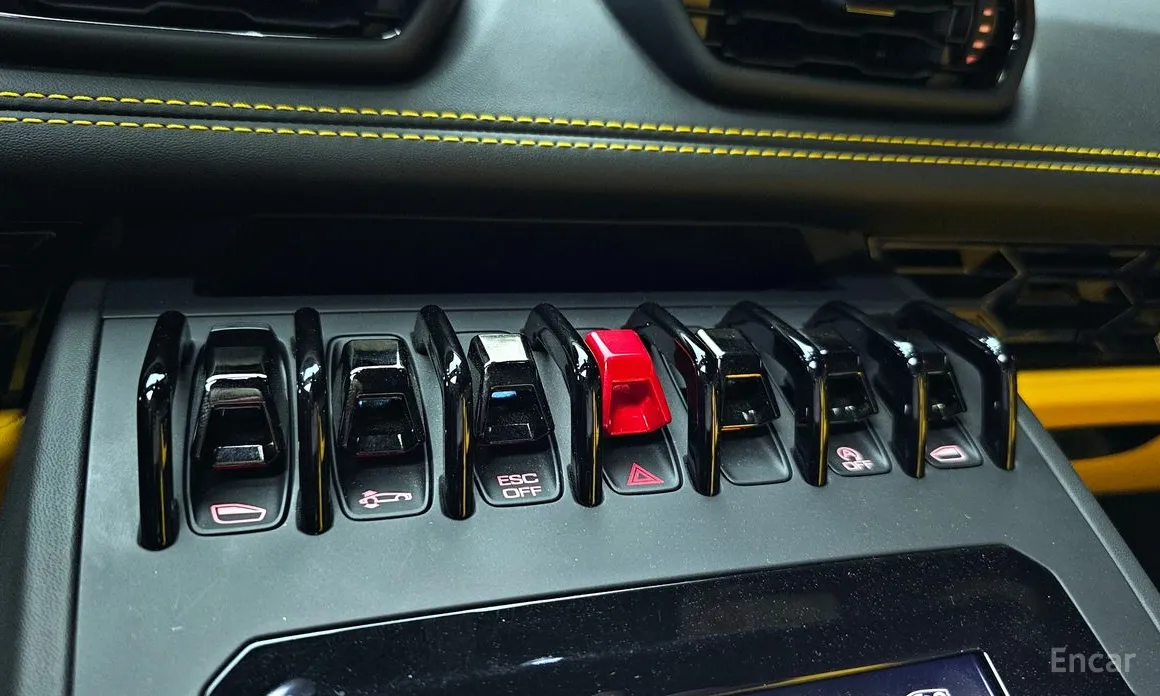 Фото 17 - Lamborghini Huracan