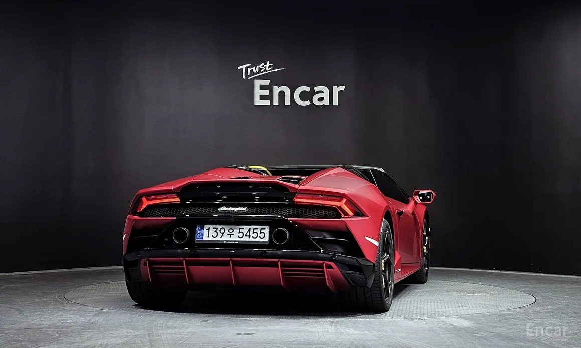 Фото 4 - Lamborghini Huracan