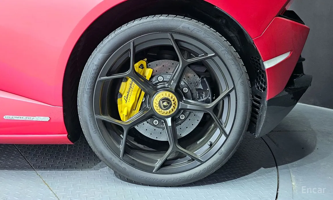 Фото 5 - Lamborghini Huracan