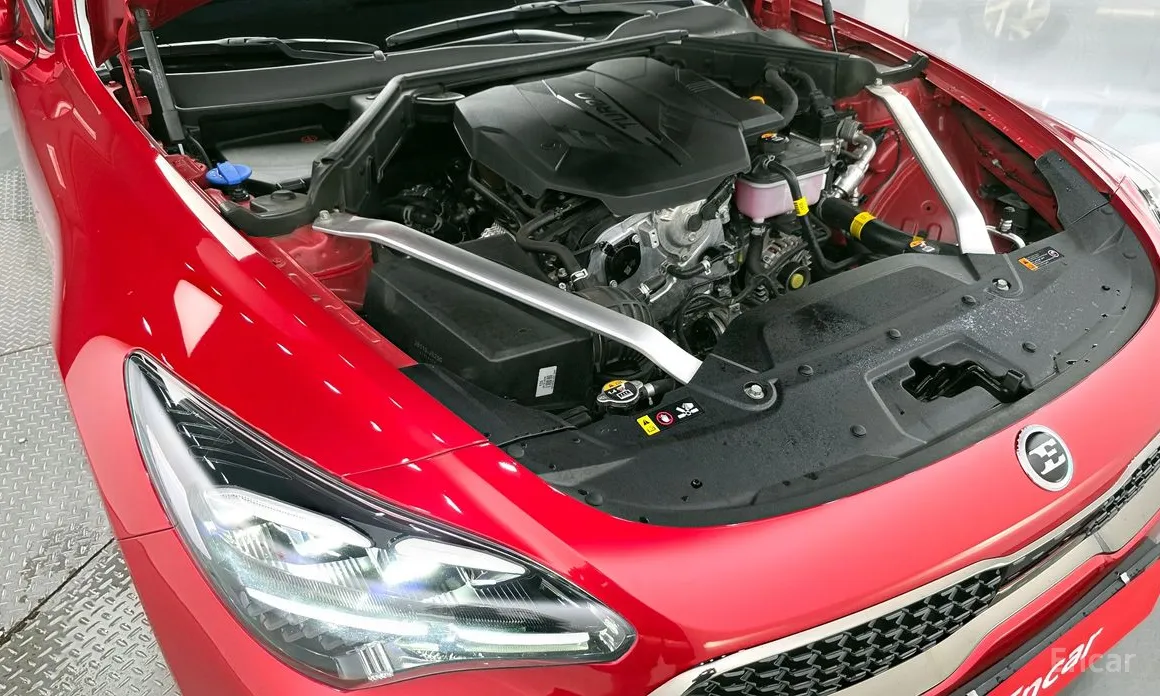 Фото 6 - Kia Stinger