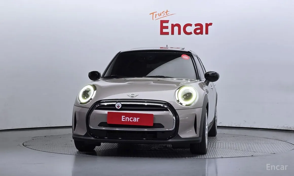 Фото 3 - Mini Cooper