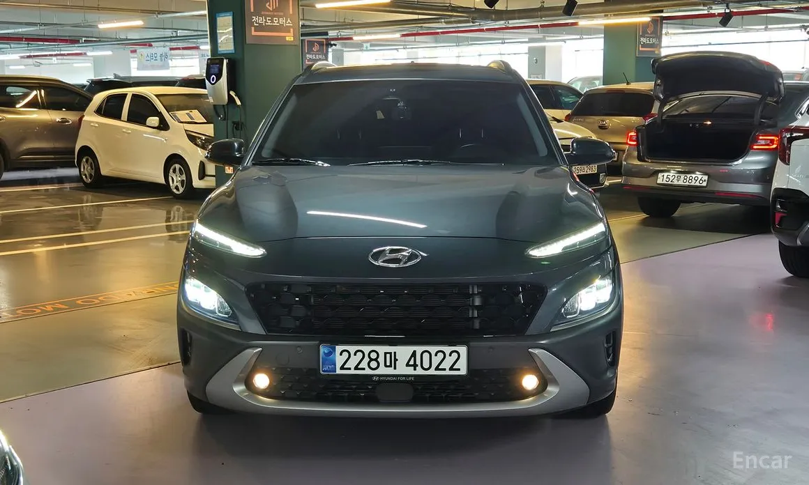 Фото 3 - Hyundai Kona